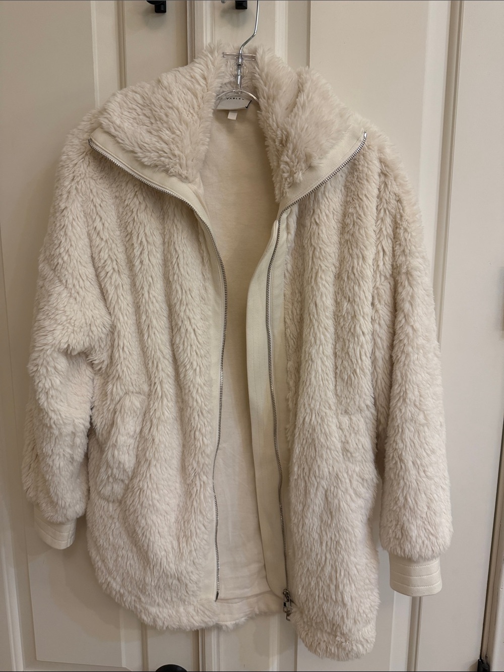 Varley Cream Faux-Shearling Teddy Jacket XS